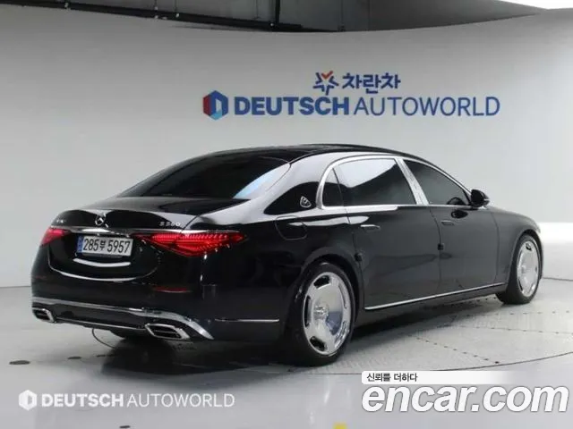 Mercedes-Benz S-Class — Фото автомобиля 2