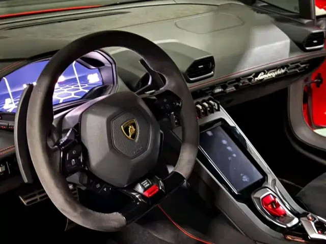 Lamborghini Huracan — Фото автомобиля 12