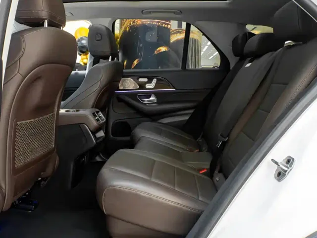 Mercedes-Benz GLE-Class — Фото автомобиля 28