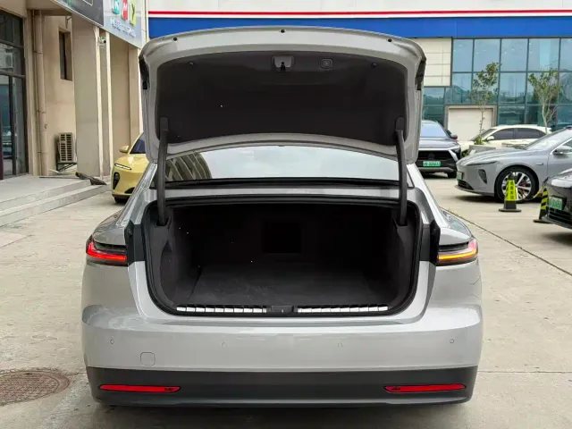 Nio ET7 — Фото автомобиля 17