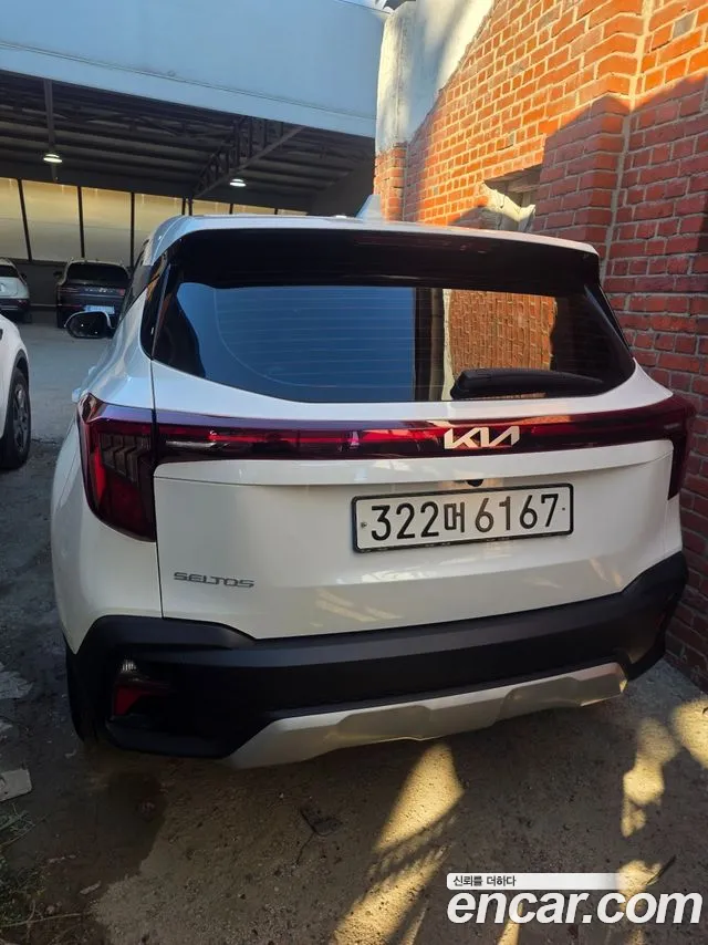 Kia Seltos — Фото автомобиля 2
