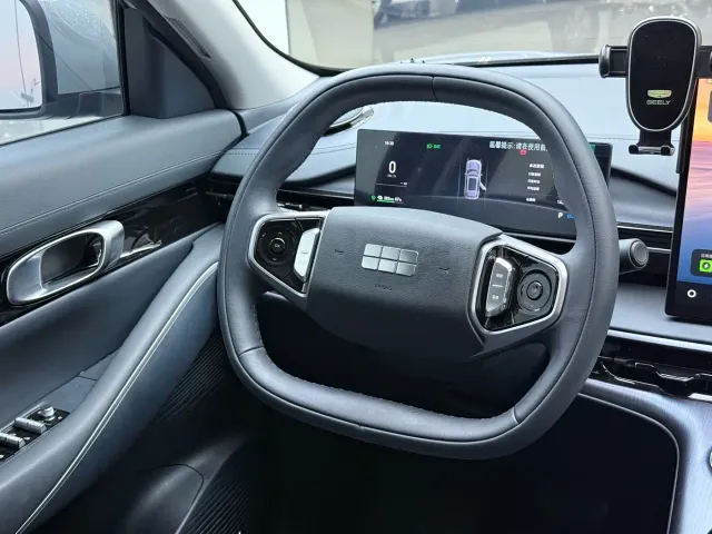 Geely Galaxy E5 — Фото автомобиля 7