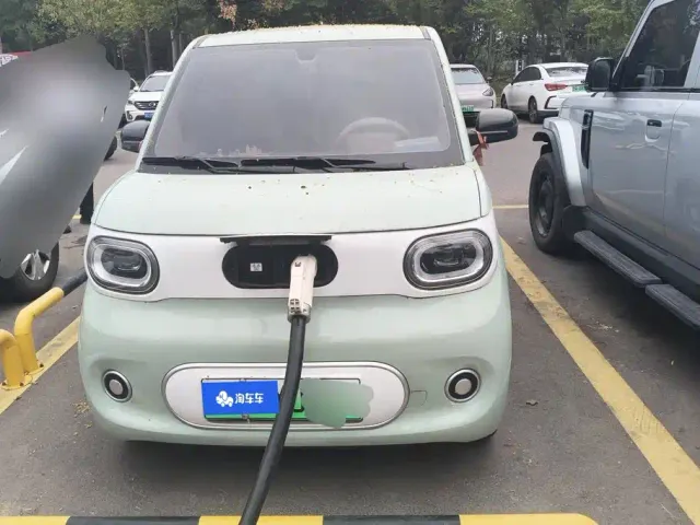 Wuling Hongguang Mini EV — Фото автомобиля 2