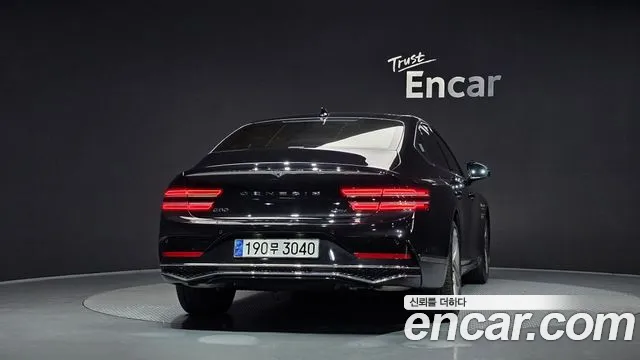Genesis G80 Бензин 2.5 турбо AWD — Фото автомобиля 4