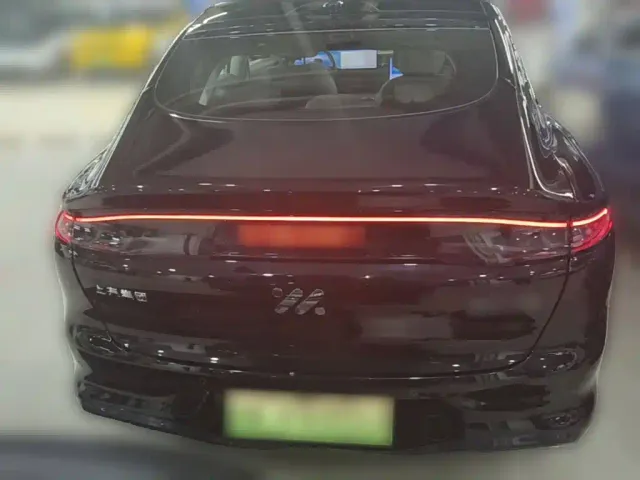 IM Motors LS6 — Фото автомобиля 7