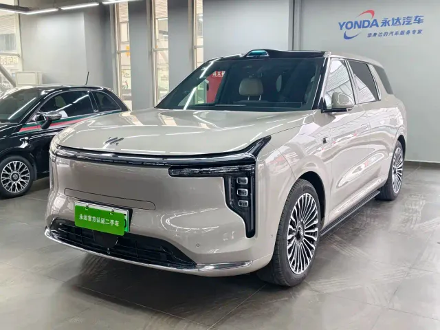 Фотография автомобиля — IM Motors LS8