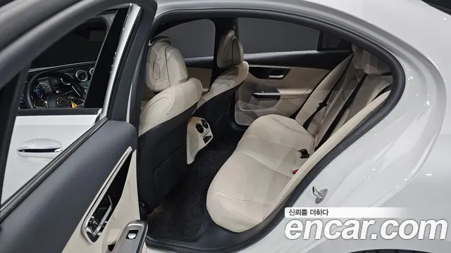 Mercedes-Benz C-Class — Фото автомобиля 10