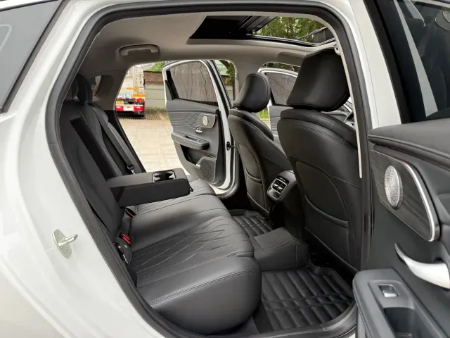 Chery Arrizo 8 PRO — Фото автомобиля 10