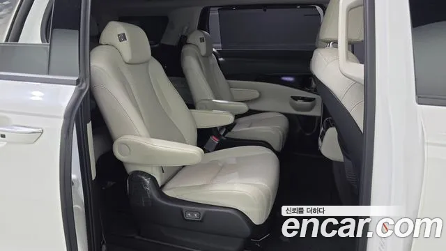 Kia Canival Carnival 4 поколение Дизель 9 мест Signature — Фото автомобиля 12
