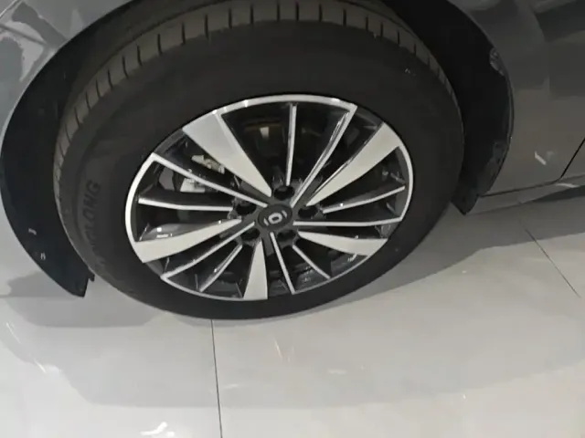 Changan Qiyuan Changan Qiyuan A05 2024 Deluxe Edition 70 Surpass — Фото автомобиля 22