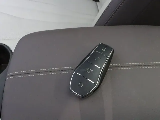 BYD Song PLUS — Фото автомобиля 14