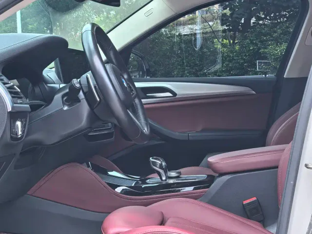BMW X4 — Фото автомобиля 9