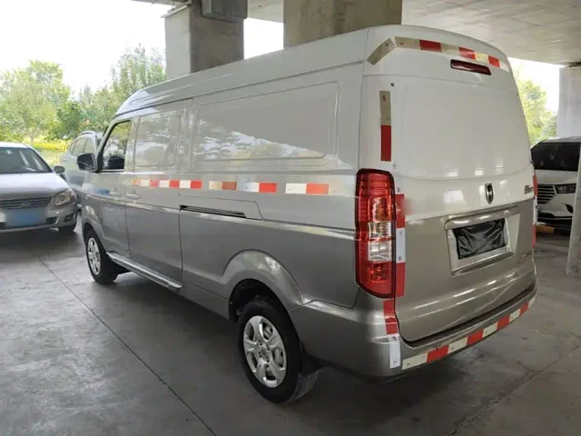 Jinbei New Hiace X30L — Фото автомобиля 4