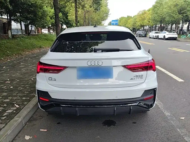 Audi Q3 Sportback — Фото автомобиля 5