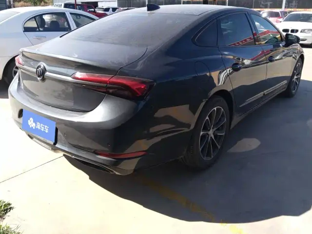 Buick LaCrosse — Фото автомобиля 3