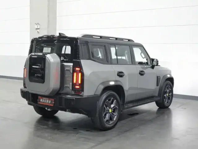 Jetour T2 — Фото автомобиля 2