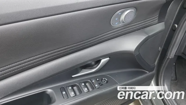 Hyundai AVANTE Новый Avante (CN7) — Фото автомобиля 27