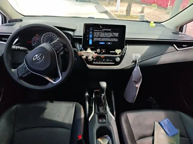Toyota Corolla — Фото автомобиля 10