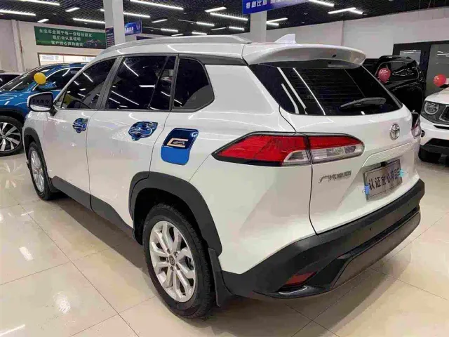 Toyota Frontlander — Фото автомобиля 6