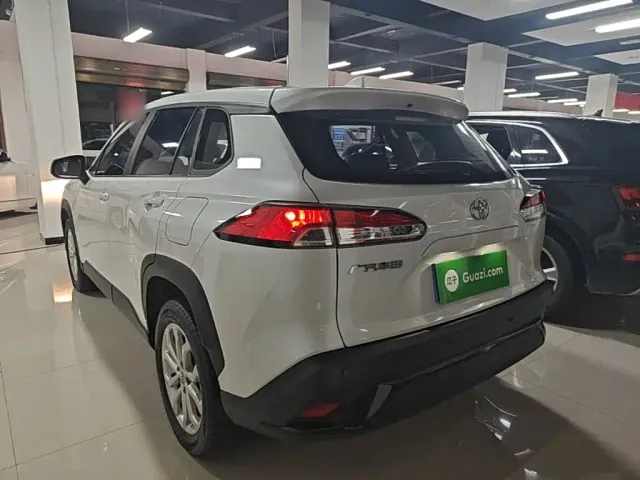 Toyota Frontlander — Фото автомобиля 4