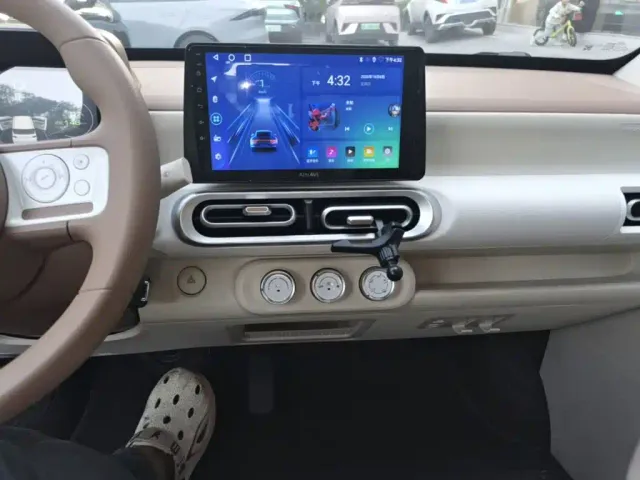 Wuling Hongguang Mini EV — Фото автомобиля 17
