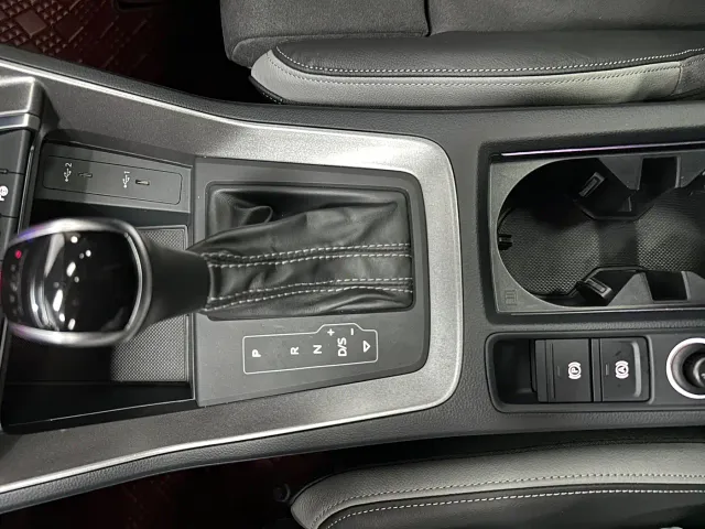 Audi Q3 — Фото автомобиля 16