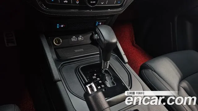 KG_Mobility_Ssangyong Rexton Новый Rexton Sport Khan Дизель 2.2 4WD — Фото автомобиля 9