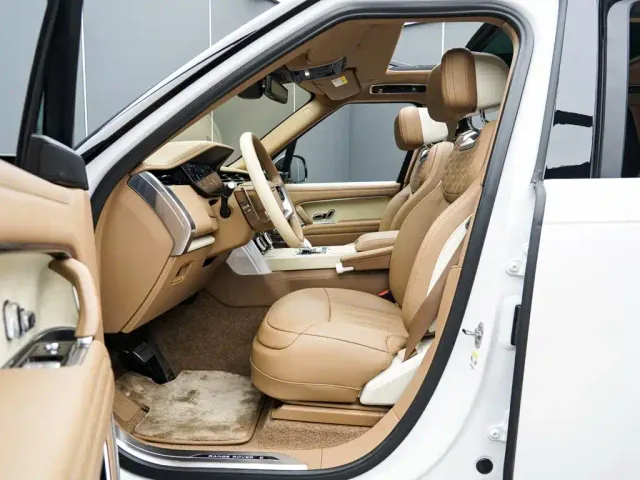 Land Rover Range Rover — Фото автомобиля 9