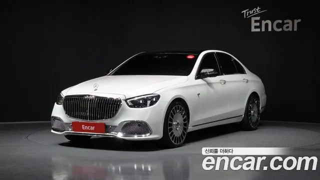 Фотография автомобиля — Mercedes-Benz E-Class