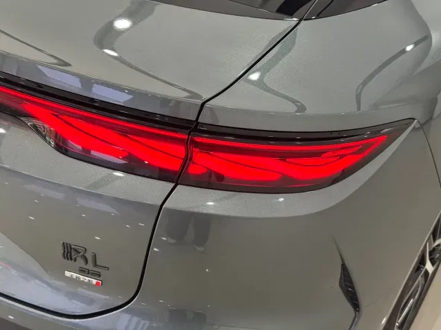 BYD Han L — Фото автомобиля 6