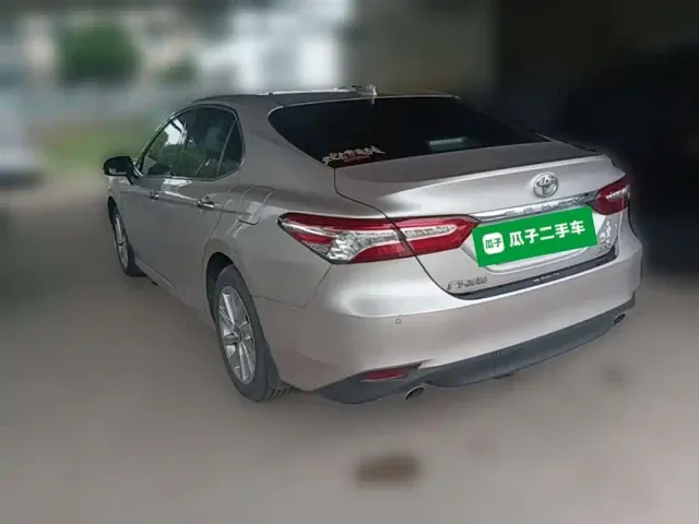 Toyota Camry — Фото автомобиля 8