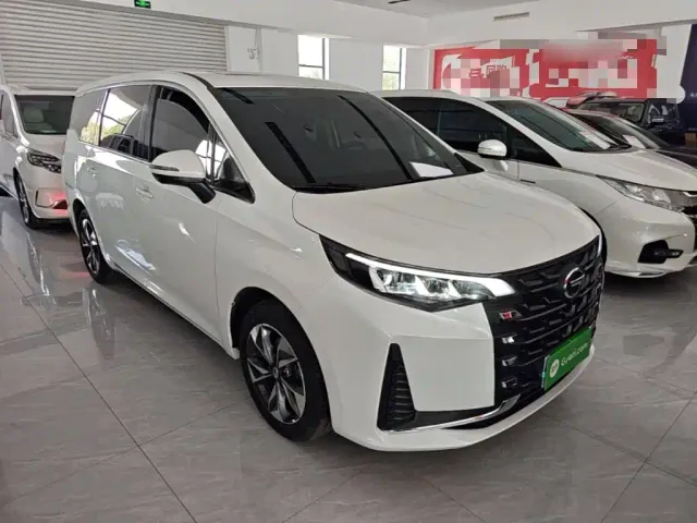 GAC Trumpchi M6 — Фото автомобиля 3