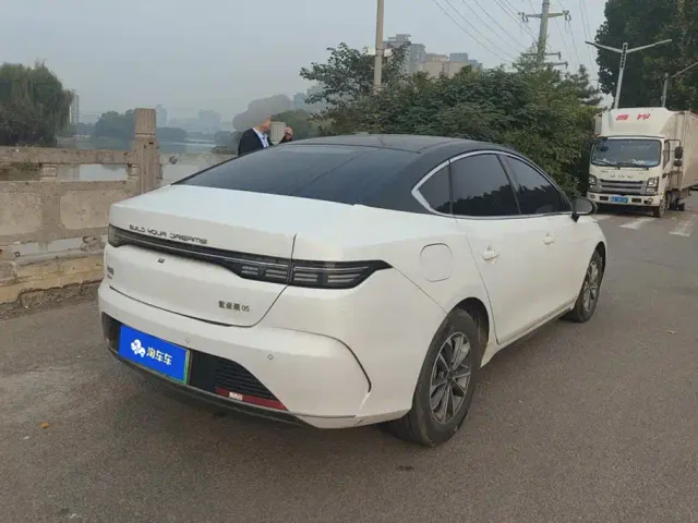 BYD Destroyer 05 — Фото автомобиля 3