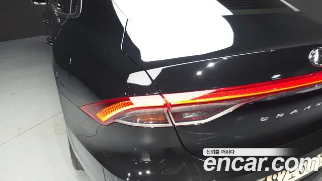 Hyundai Grandeur New — Фото автомобиля 8