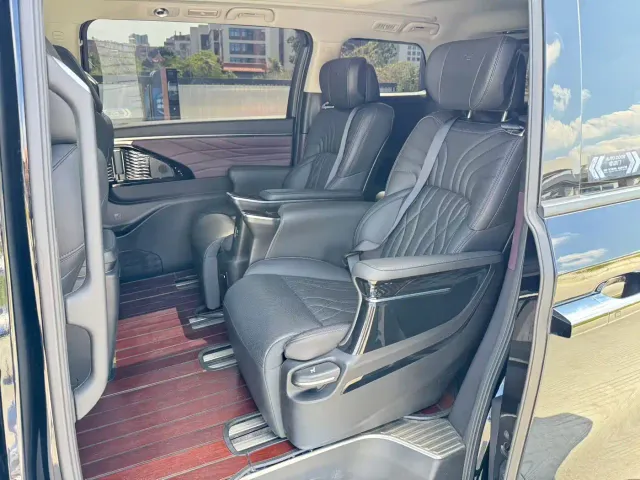 GAC Trumpchi M8 — Фото автомобиля 5
