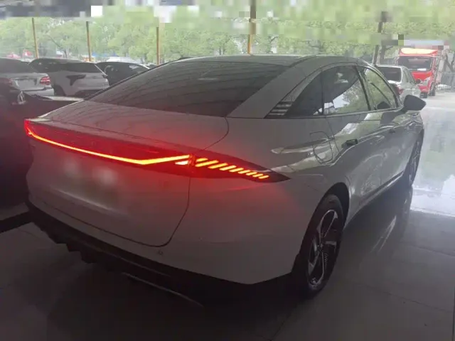 Geely Galaxy L6 — Фото автомобиля 6