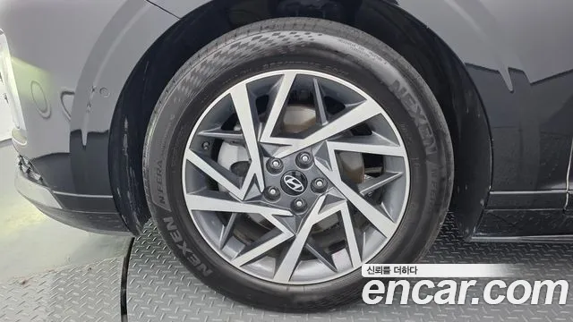 Hyundai Grandeur GN7 — Фото автомобиля 4
