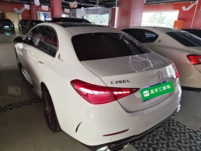 Mercedes-Benz C-Class — Фото автомобиля 4