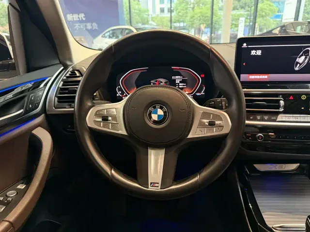 BMW X3 — Фото автомобиля 5