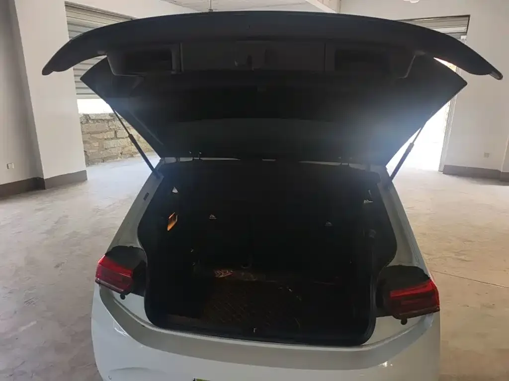 Volkswagen Volkswagen ID.3 2023 Pure Smart Edition — Фото автомобиля 18