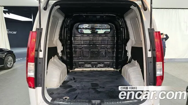 Hyundai Staria Staria Карго 5 мест — Фото автомобиля 20