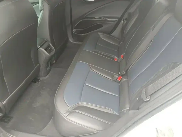 Buick Velite 6 — Фото автомобиля 16