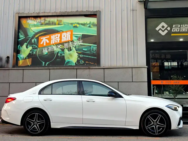 Mercedes-Benz C-Class — Фото автомобиля 6