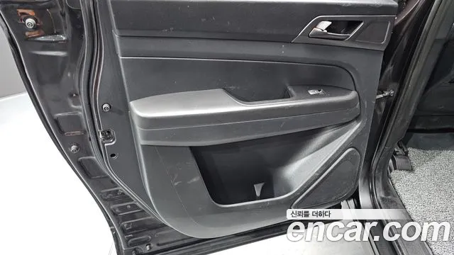 KG_Mobility_Ssangyong Rexton Новый Rexton Sport Дизель 2.2 4WD — Фото автомобиля 25