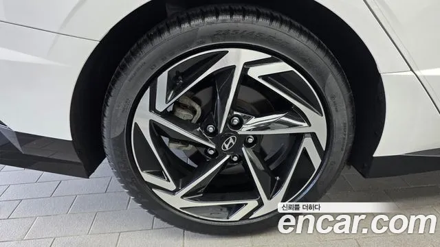 Hyundai Sonata Sonata Edge(DN8) 1.6 Turbo — Фото автомобиля 3