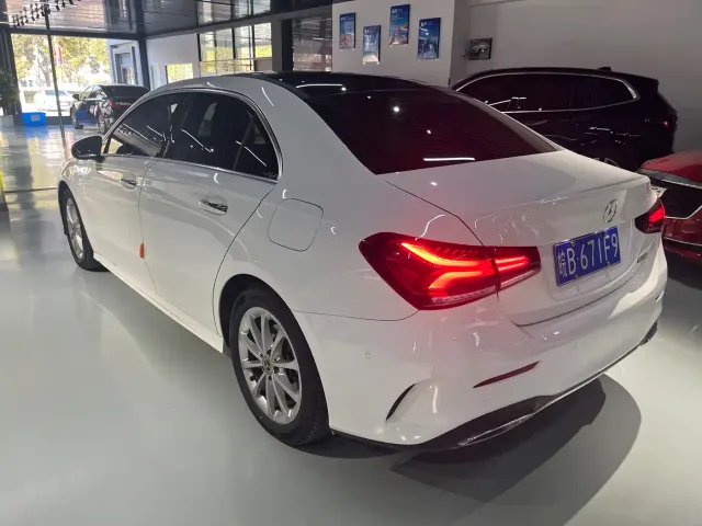 Mercedes-Benz A-Class — Фото автомобиля 7