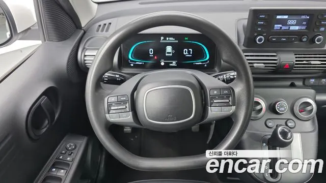 Hyundai Casper Casper Фургон — Фото автомобиля 13
