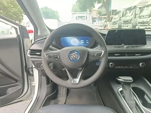Buick Velite 6 — Фото автомобиля 10