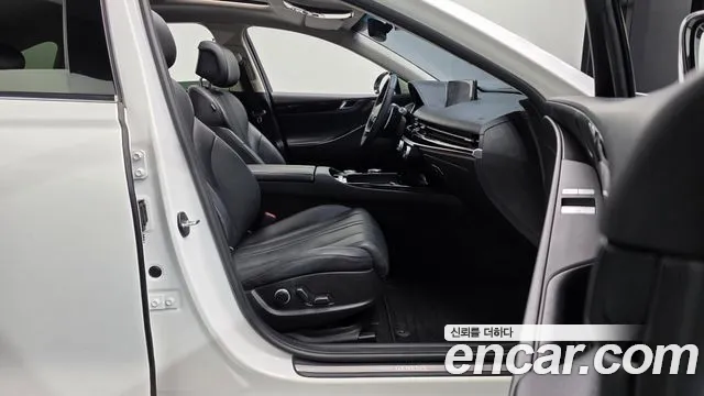 Genesis G80 Бензин 3.5 турбо AWD — Фото автомобиля 21
