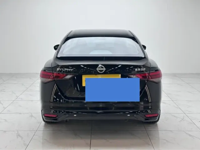Nissan Sylphy — Фото автомобиля 15